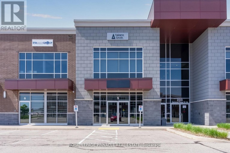 5-C - 233 SPEERS ROAD, Oakville (QE Queen Elizabeth), Ontario, L6K0J5