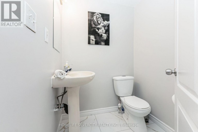 6 ARIA LANE, Brampton (Bramalea North Industrial), Ontario, L6S6J5