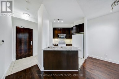 307 - 25 EARLINGTON AVENUE Toronto (Kingsway South) Ontario photo 4