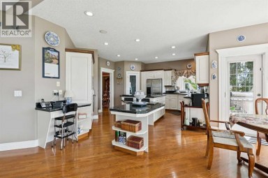 85 Mt Douglas Circle SE Calgary Alberta photo 7