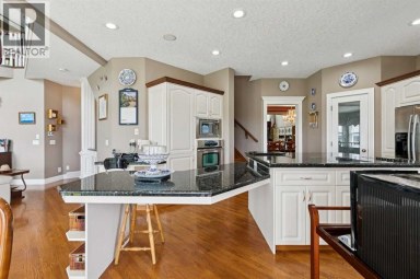 85 Mt Douglas Circle SE Calgary Alberta photo 8