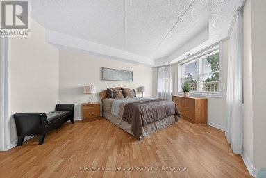 210 - 208 SILVERCREEK PARKWAY N Guelph (Junction/Onward Willow) Ontario photo 28