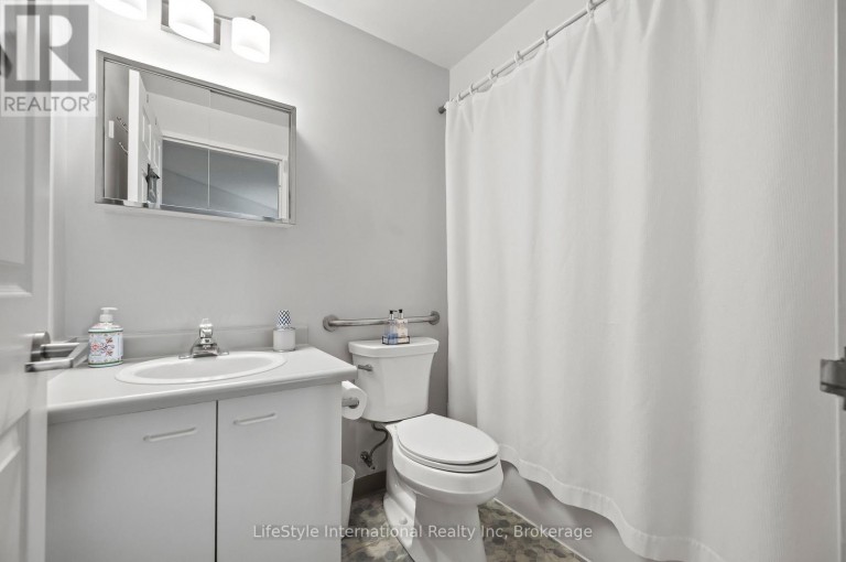 210 - 208 SILVERCREEK PARKWAY N, Guelph (Junction/Onward Willow), Ontario, N1H8H2