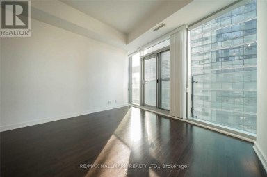 2810 - 14 YORK STREET Toronto (Waterfront Communities) Ontario photo 2