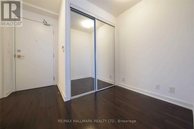 2810 - 14 YORK STREET Toronto (Waterfront Communities) Ontario photo 5