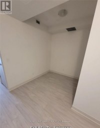 315 - 90 GLEN EVEREST RD ROAD Toronto (Birchcliffe-Cliffside) Ontario photo 3