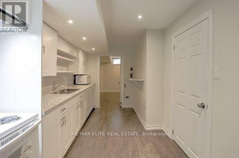 BSMT - 155 RIDEAU DRIVE, Richmond Hill (Langstaff), Ontario, L4B4J1