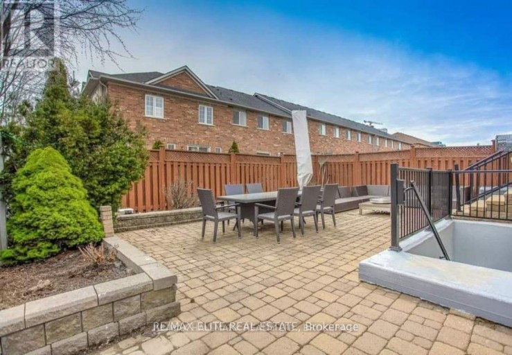BSMT - 155 RIDEAU DRIVE, Richmond Hill (Langstaff), Ontario, L4B4J1