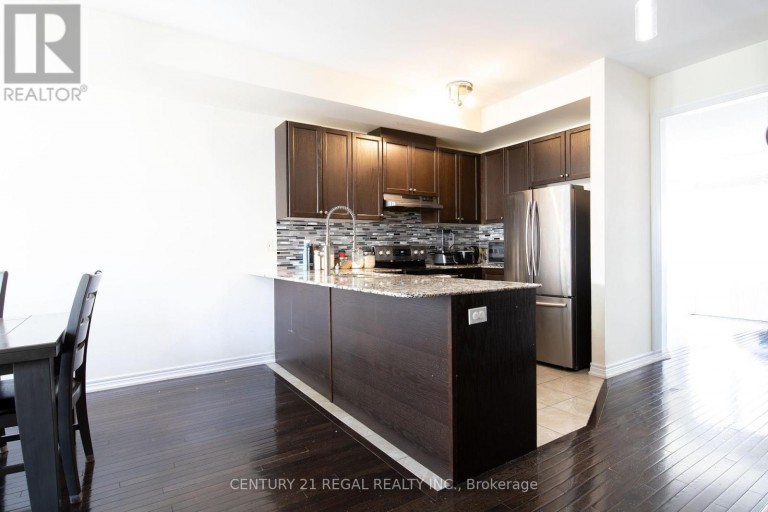 UPPER - 43 TOLLGATE STREET, Brampton (Heart Lake East), Ontario, L6Z0B4