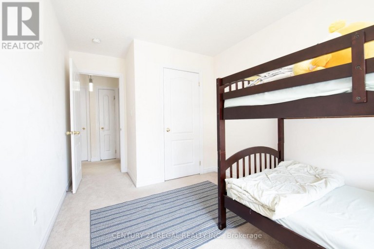 UPPER - 43 TOLLGATE STREET, Brampton (Heart Lake East), Ontario, L6Z0B4