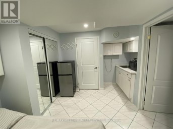BASEMENT - 5110 TIMBERMILL COURT Mississauga (East Credit) Ontario photo 2