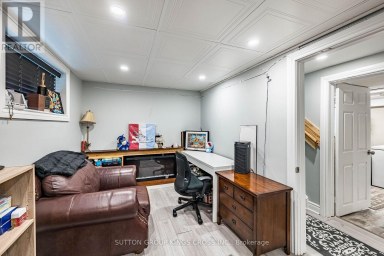 2 MAITLAND AVENUE Hamilton (Greeningdon) Ontario photo 19