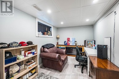 2 MAITLAND AVENUE Hamilton (Greeningdon) Ontario photo 20