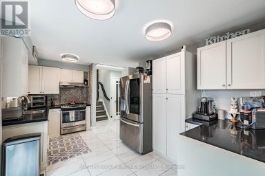 2 MAITLAND AVENUE Hamilton (Greeningdon) Ontario photo 37