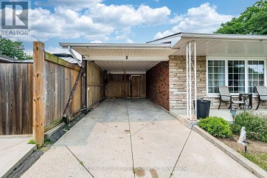 2 MAITLAND AVENUE Hamilton (Greeningdon) Ontario photo 4