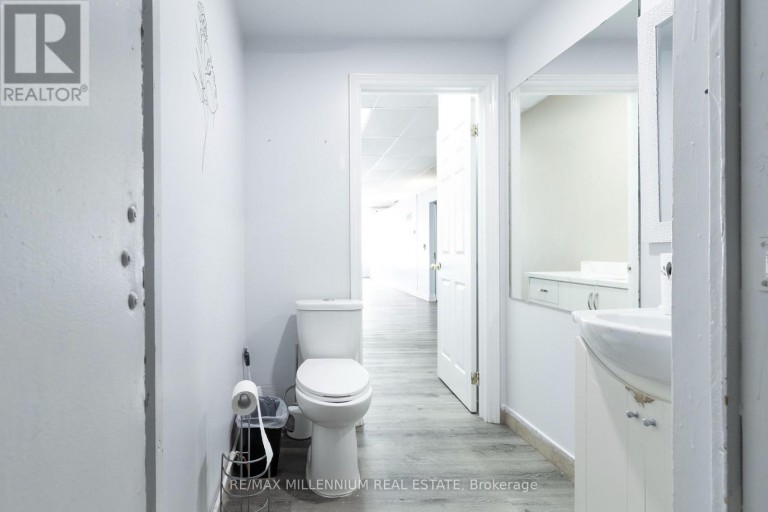 1 - 1853 LAWRENCE AVENUE, Toronto (Wexford-Maryvale), Ontario, M1R2Y3