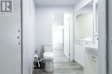 1 - 1853 LAWRENCE AVENUE Toronto (Wexford-Maryvale) Ontario photo 11