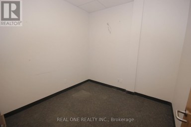 2 - 130 MULOCK DRIVE Newmarket (Armitage) Ontario photo 13