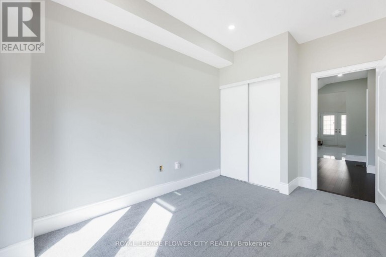 62 FOXSPARROW ROAD, Brampton (Sandringham-Wellington North), Ontario, L6R4E1