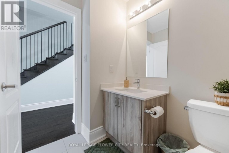 62 FOXSPARROW ROAD, Brampton (Sandringham-Wellington North), Ontario, L6R4E1