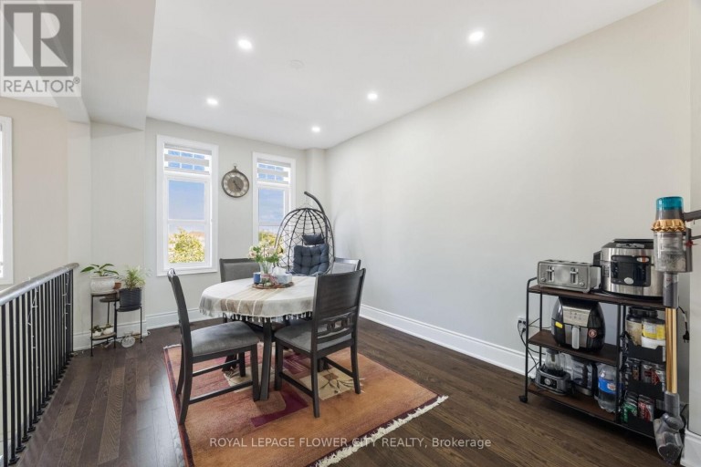 62 FOXSPARROW ROAD, Brampton (Sandringham-Wellington North), Ontario, L6R4E1