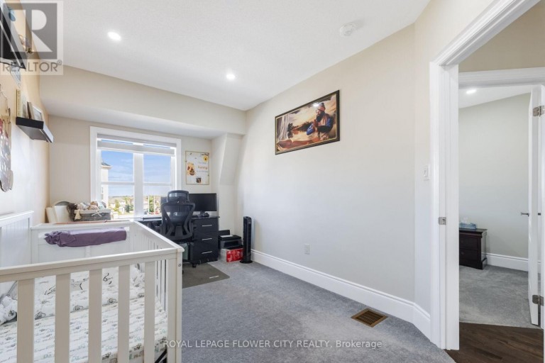 62 FOXSPARROW ROAD, Brampton (Sandringham-Wellington North), Ontario, L6R4E1