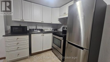 BSMNT - 39 FREY CRESCENT Toronto (Wexford-Maryvale) Ontario photo 2
