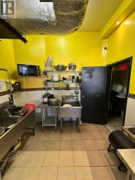 STORE FRONT - 854 BATHURST STREET Toronto (Annex) Ontario photo 28