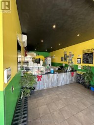 STORE FRONT - 854 BATHURST STREET Toronto (Annex) Ontario photo 7