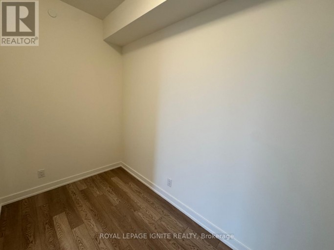 801 - 51 CLARINGTON BOULEVARD, Clarington (Bowmanville), Ontario, L1C7J8