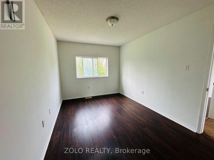 148 CHELTENHAM ROAD, Barrie (Georgian Drive), Ontario, L4M6S6