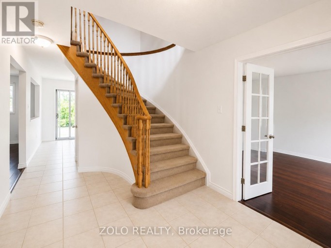 148 CHELTENHAM ROAD, Barrie (Georgian Drive), Ontario, L4M6S6