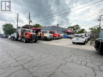350 SHERMAN AVENUE N Hamilton (Industrial Sector) Ontario photo 1