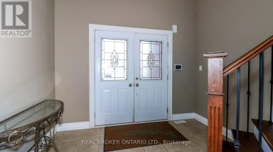 2202 BATTERS LOOP Innisfil (Alcona) Ontario photo 3