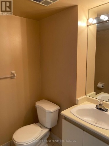 1410 - 736 BAY STREET, Toronto (Bay Street Corridor), Ontario, M5G2M4