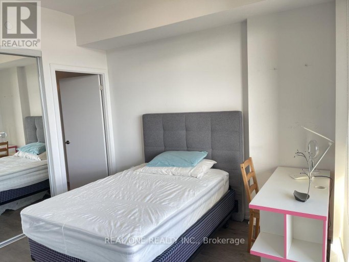 710 - 297 COLLEGE STREET, Toronto (Kensington-Chinatown), Ontario, M5T0C2