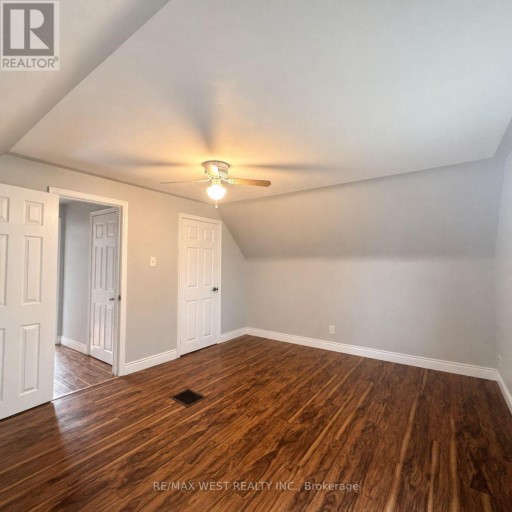 MAIN & 2ND - 53 SHADYSIDE AVENUE, Hamilton (Burkholme), Ontario, L8V3E2