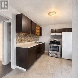 MAIN & 2ND - 53 SHADYSIDE AVENUE Hamilton (Burkholme) Ontario photo 6