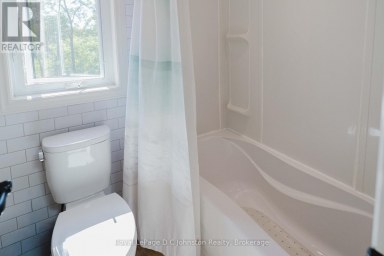 126 5TH AVENUE E Owen Sound Ontario photo 21