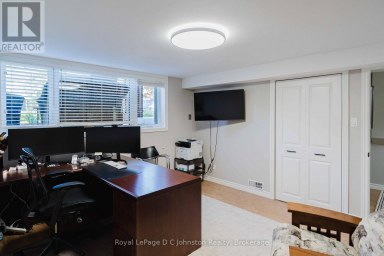 126 5TH AVENUE E Owen Sound Ontario photo 29