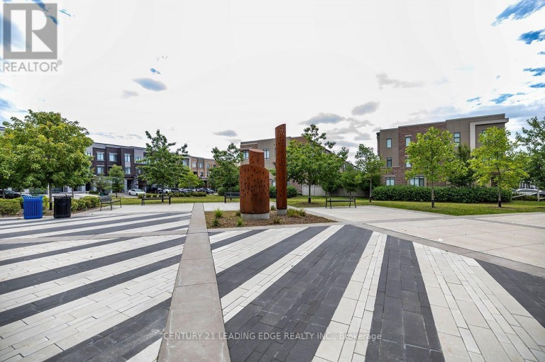 728 - 99 EAGLE ROCK WAY, Vaughan, Ontario, L6A5A7