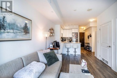 728 - 99 EAGLE ROCK WAY Vaughan Ontario photo 9