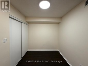 1005 - 29 PEMBERTON AVENUE Toronto (Newtonbrook East) Ontario photo 4