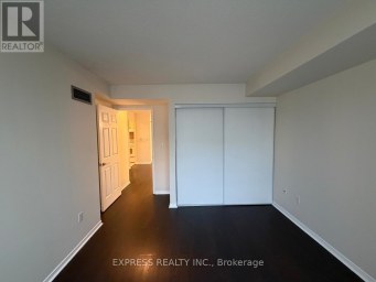 1005 - 29 PEMBERTON AVENUE Toronto (Newtonbrook East) Ontario photo 6