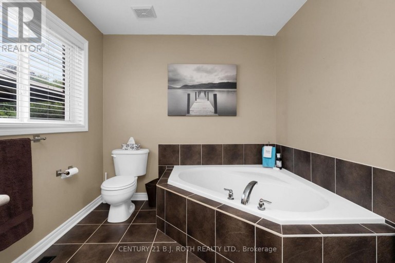 15 CORBETT STREET, Springwater (Elmvale), Ontario, L0L1P0