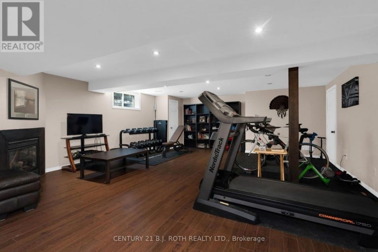 15 CORBETT STREET, Springwater (Elmvale), Ontario, L0L1P0