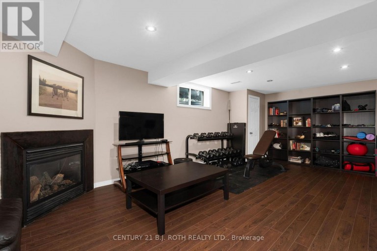15 CORBETT STREET, Springwater (Elmvale), Ontario, L0L1P0