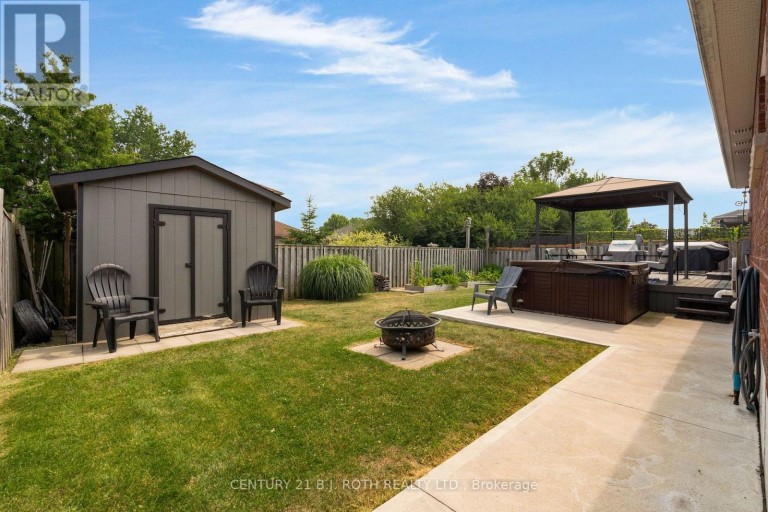 15 CORBETT STREET, Springwater (Elmvale), Ontario, L0L1P0