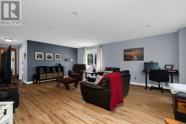 15 CORBETT STREET Springwater (Elmvale) Ontario photo 5