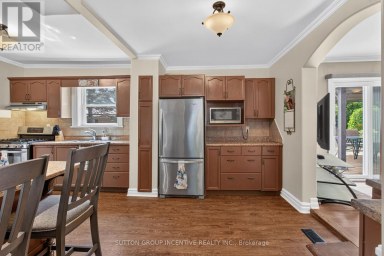 190 BARTHOLOMEW STREET Brockville Ontario photo 23